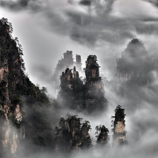 Mystic Zhangjiajie 